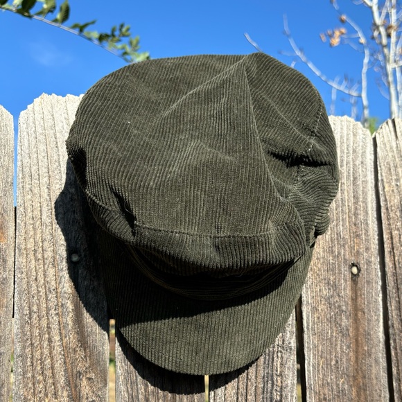 Corduroy Cap Hat with Side Buttons Size 57-58 cm - Picture 7 of 7